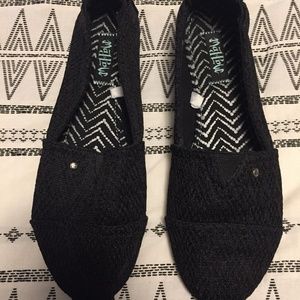 Slip on crochet shoe
